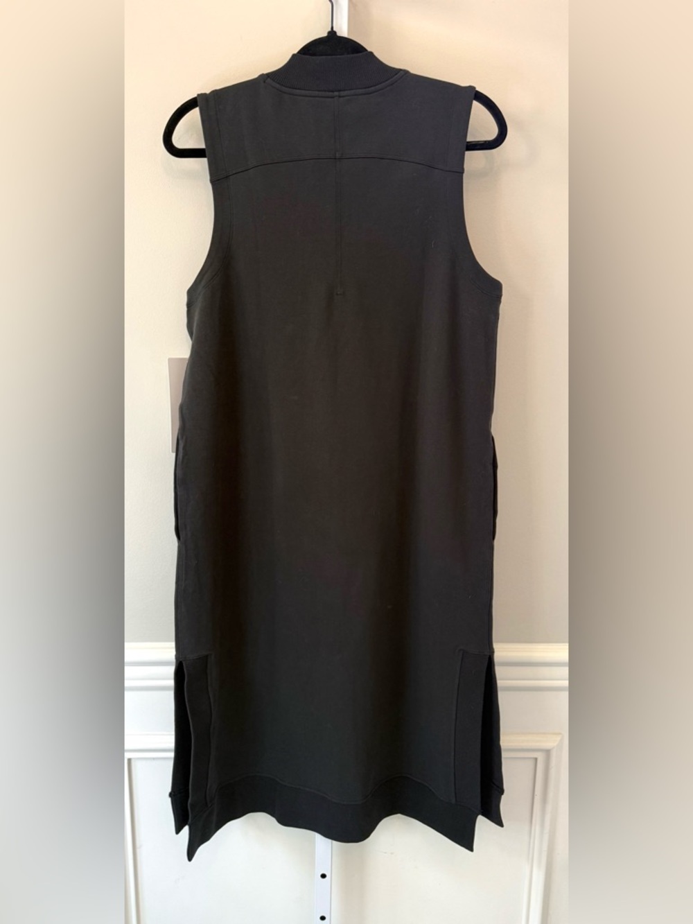 Lululemon Black Mock Neck Shift Dress Sleeveless French Terry Pockets 6 NWT - Picture 6 of 12